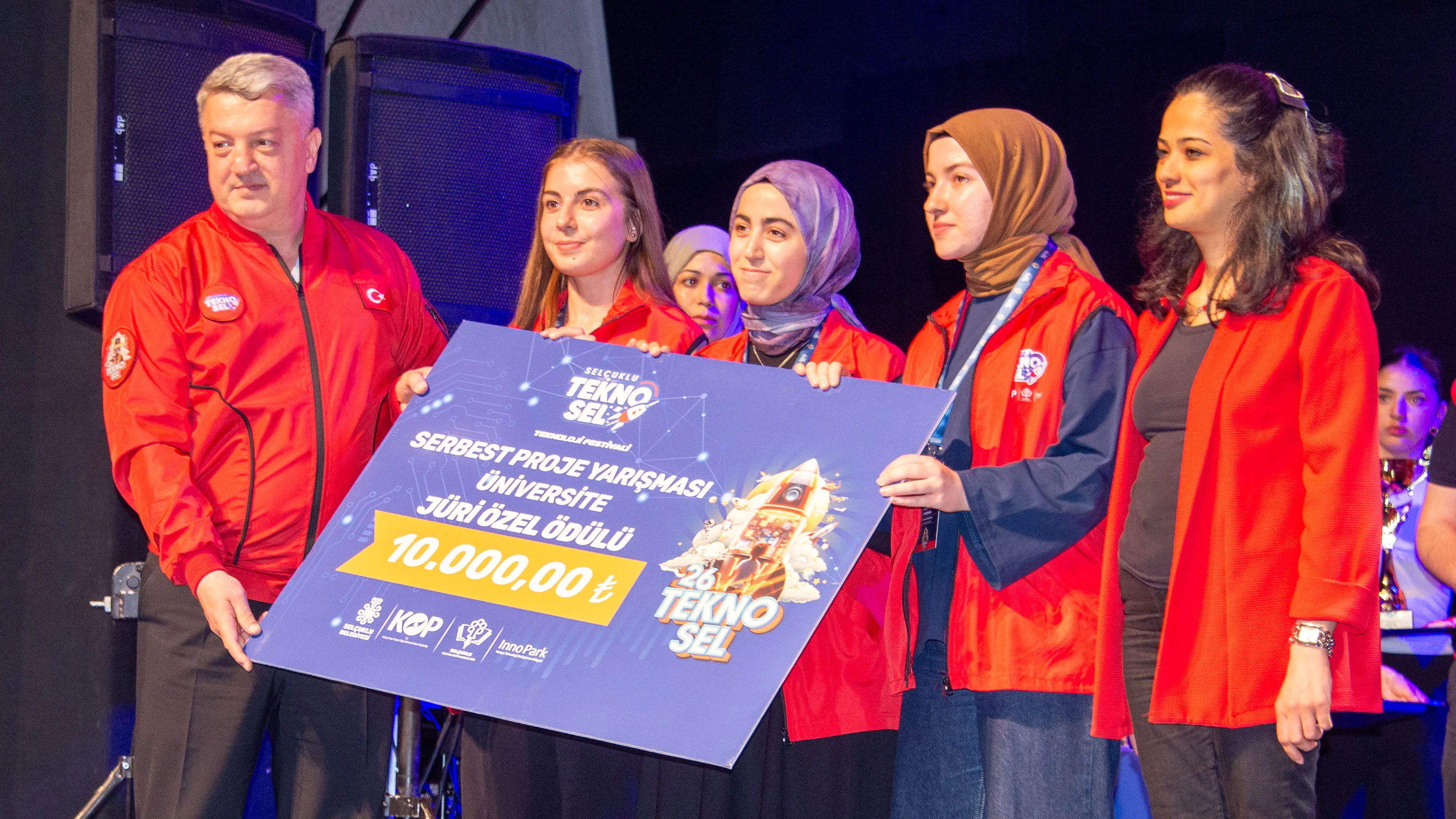Selçuk Üniversitesi öğrencileri TEKNOSEL’de 7 ödülün sahibi oldu